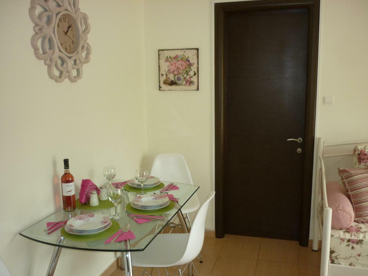 Iris Deluxe Suites 1 Kavála ภายนอก รูปภาพ