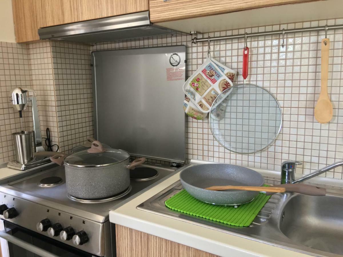 Iris Deluxe Suites 1 Kavála ภายนอก รูปภาพ